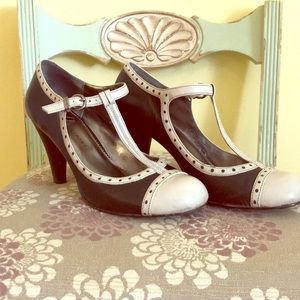 Report Spectator Pump, Black/Mushroom, 9.5